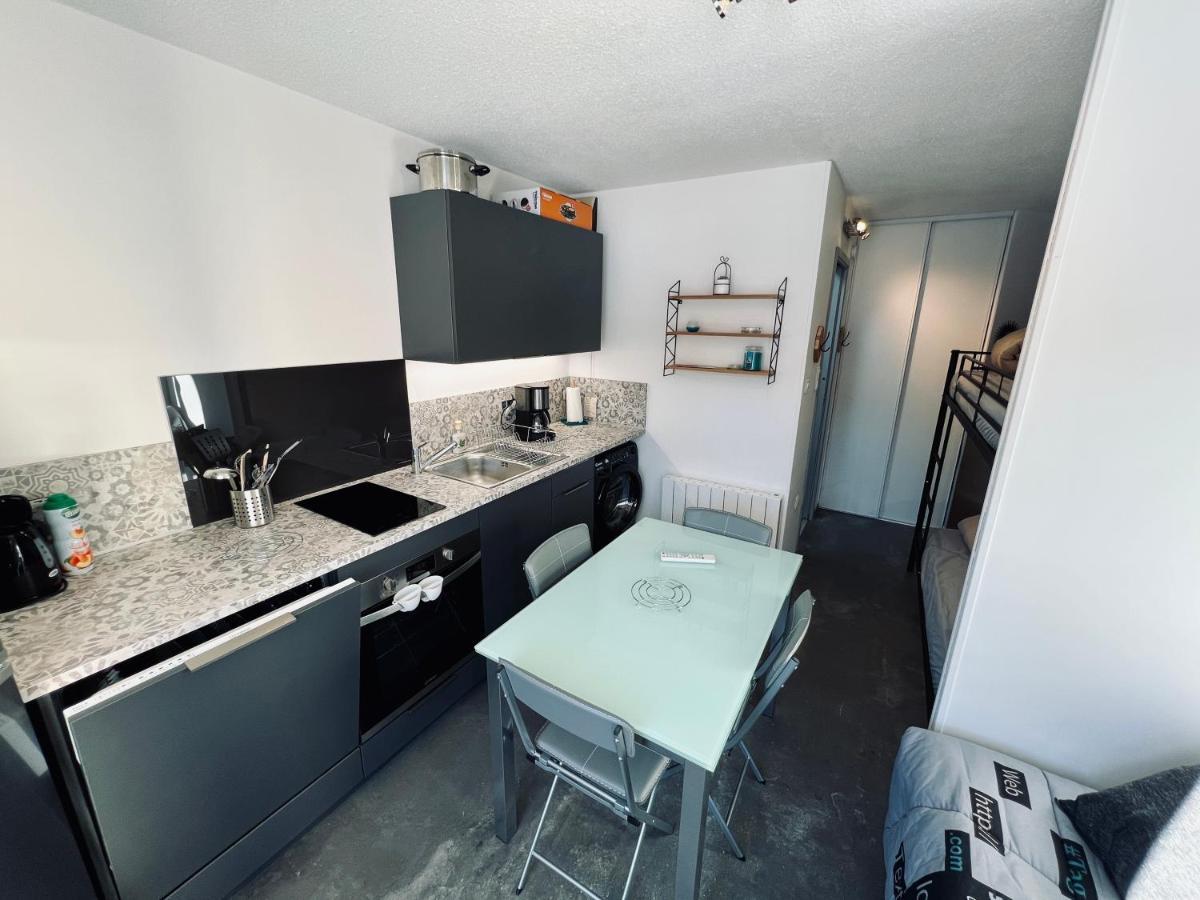 Studio Centre Station - Refait A Neuf 4 Personnes Laveissière Exterior foto